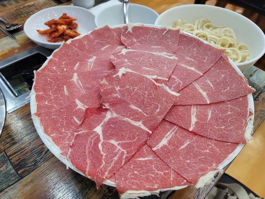登村涮涮鍋刀削麵 文來店