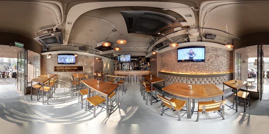 H.OURS Bar & Restaurant
