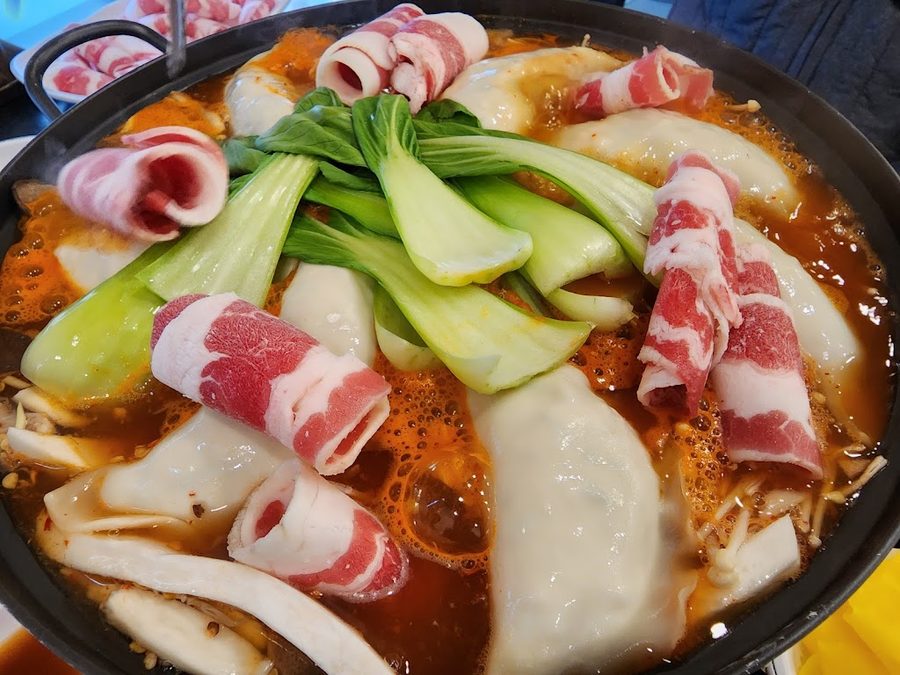 팔현만두