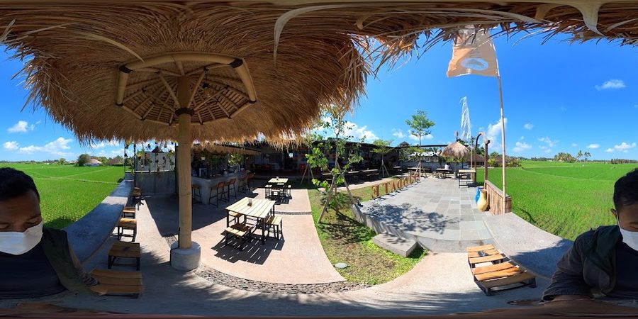 Uptodate Cafe & Eatery Ubud