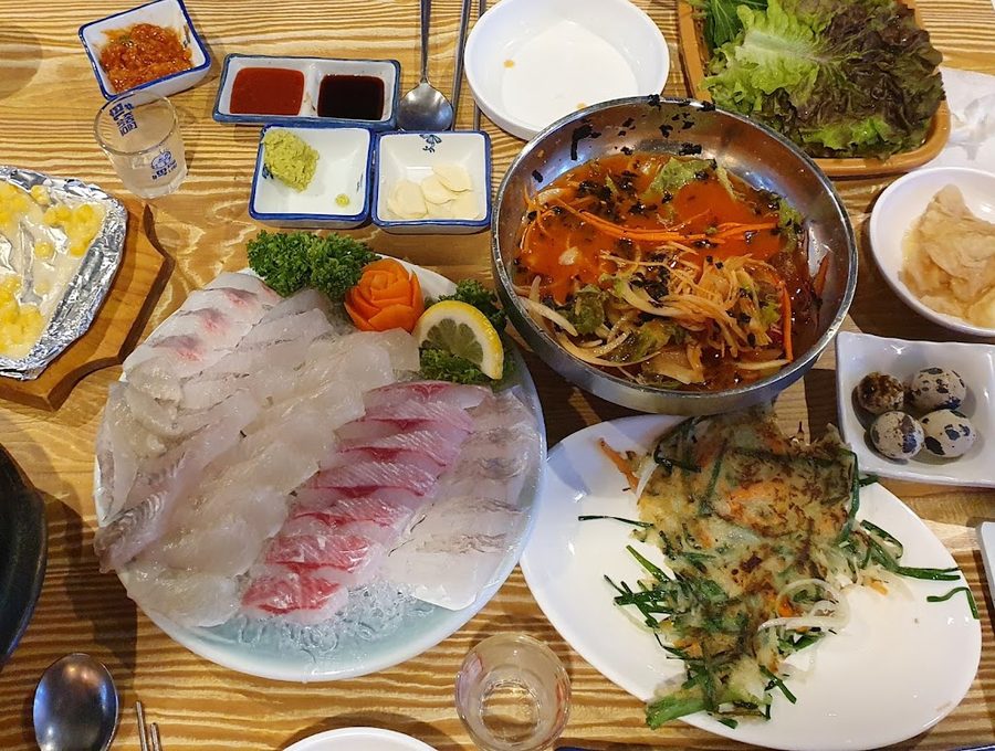 회뜨락