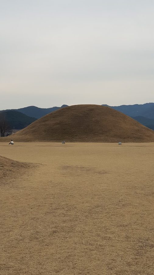 Daereungwon Public Parking Lot