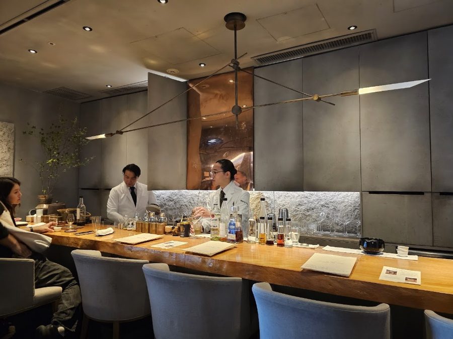MIXOLOGY SALON