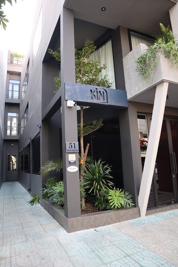 Lanura Apartments and Hotel