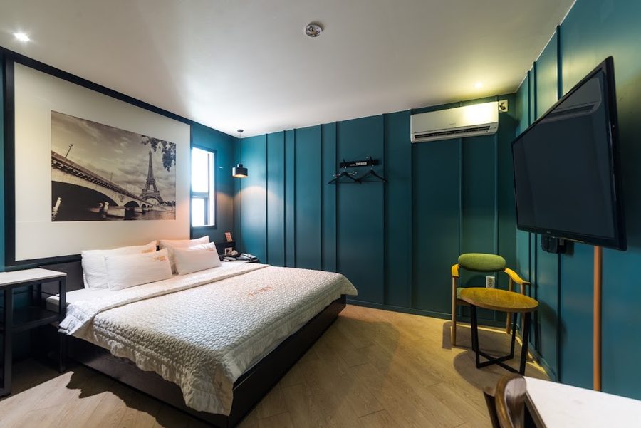 2 Heaven Hotel