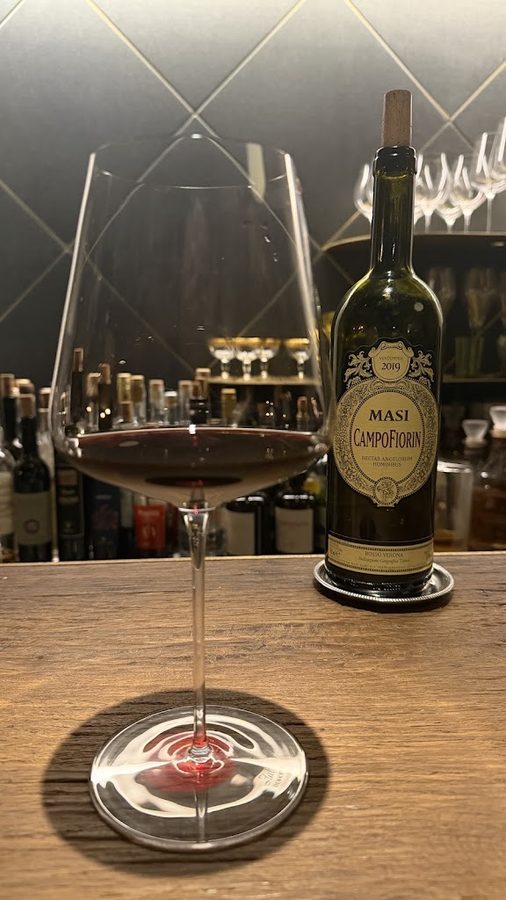 Wine Bar M emme