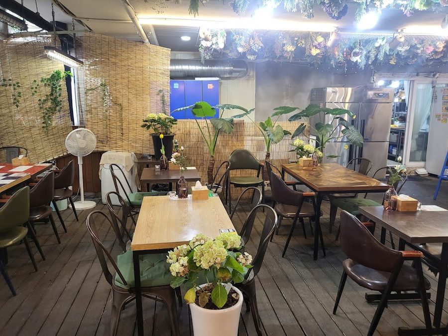 Bongdaebak Stagetty Hongdae Branch