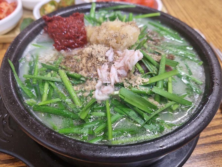 옛날돼지국밥