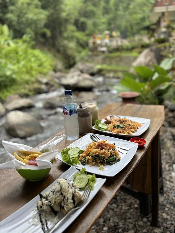 Jegeg Classic Cafe