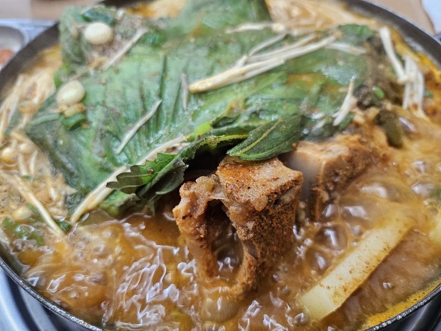 뼈탕집 신당점