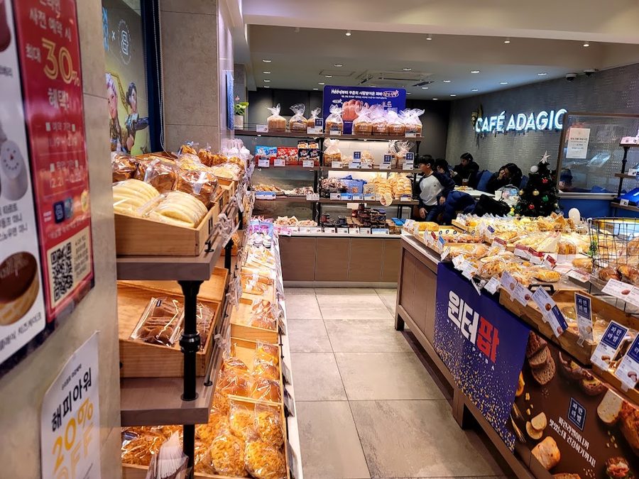 Paris Baguette_Sinchon Yeondae