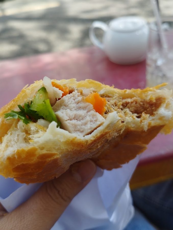Bánh Mỳ Thủy