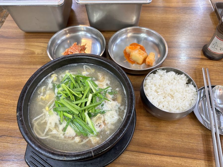 Yongdaeri hwangtae haejangguk