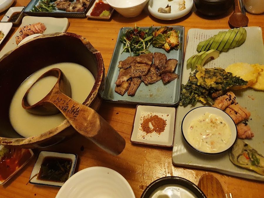 천강에비친달