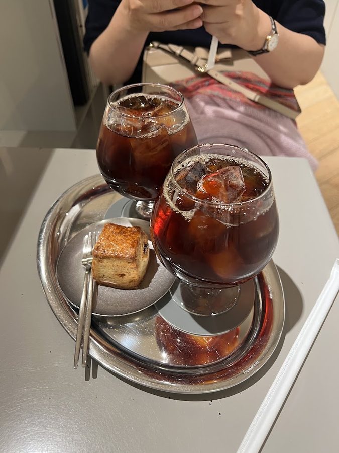 Post Coffee House 狎鷗亭店