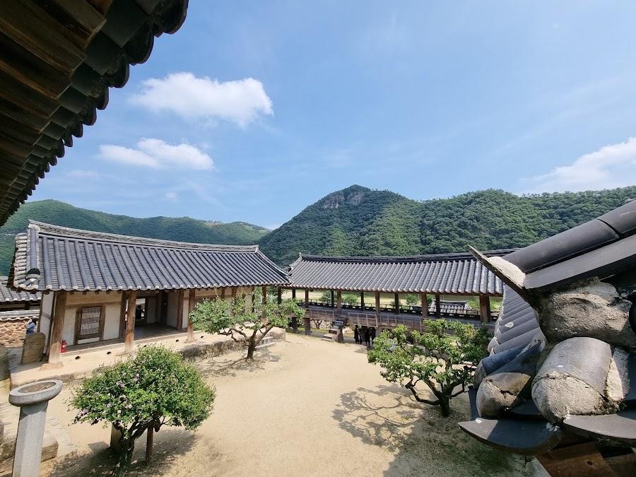 Byeongsanseowon Confucian Academy