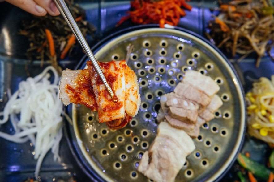 칡산에 황제보쌈
