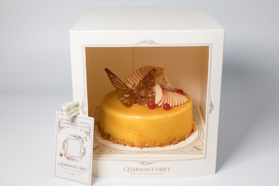 CHARMANT OBJET