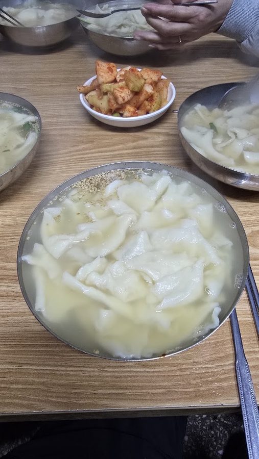 고성분식