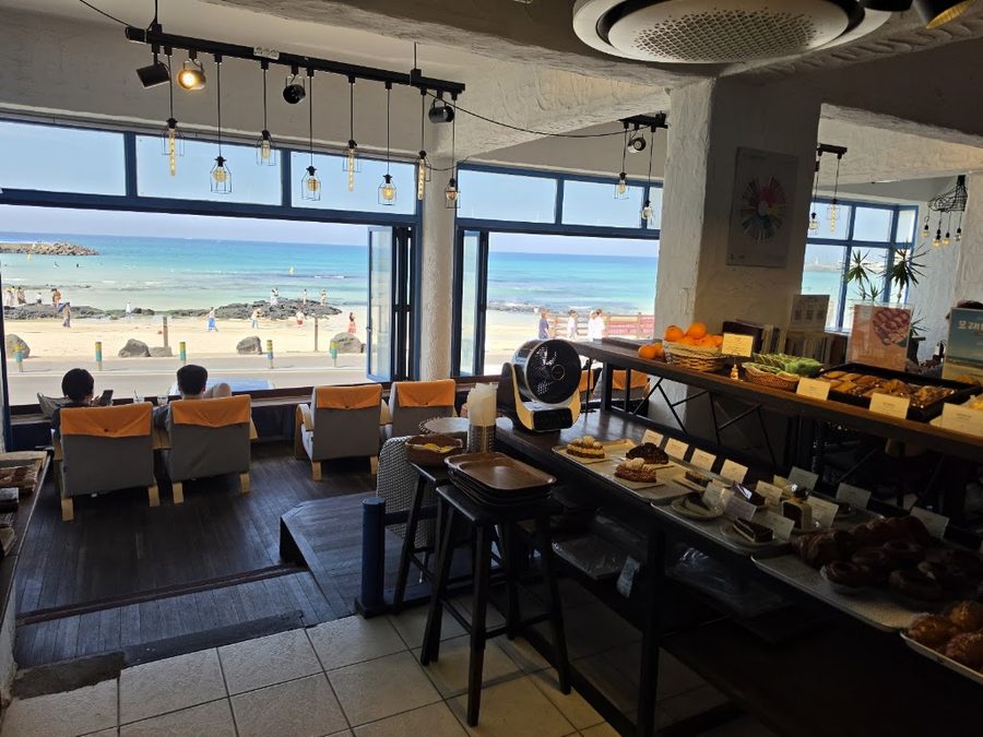 Morebi Cafe