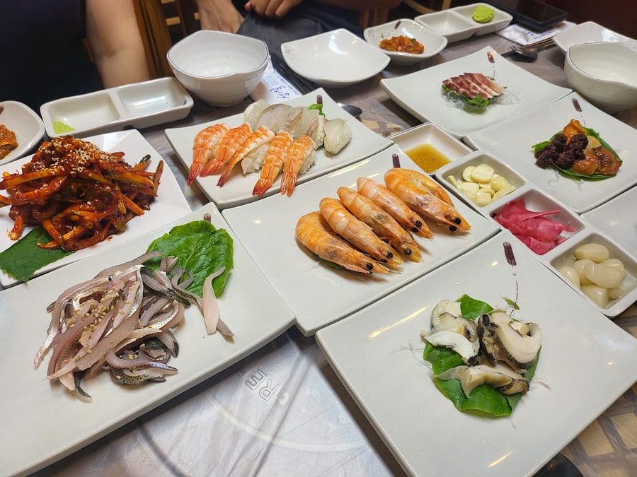Cheongha Hoetjip