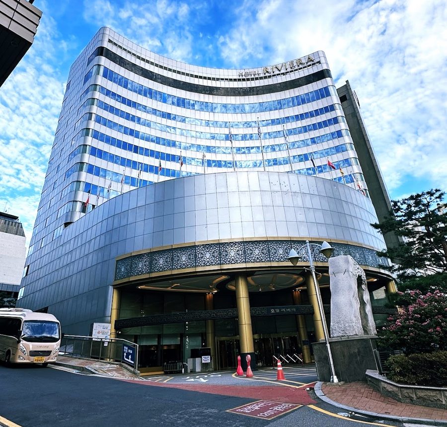 Libra Hotel