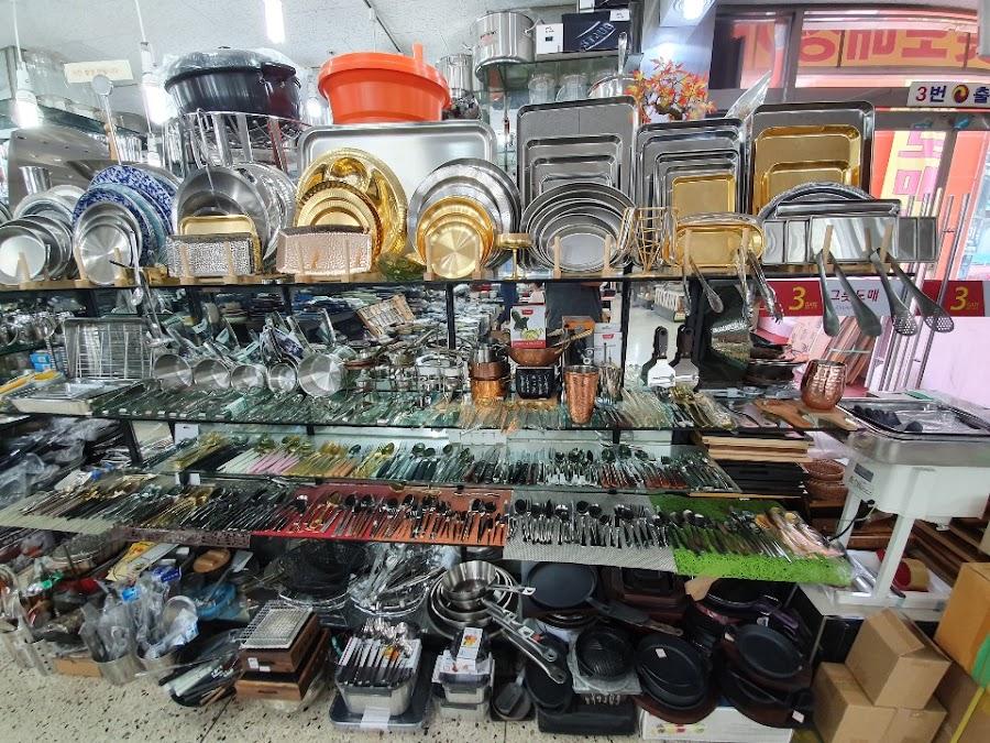 南大門器卸売