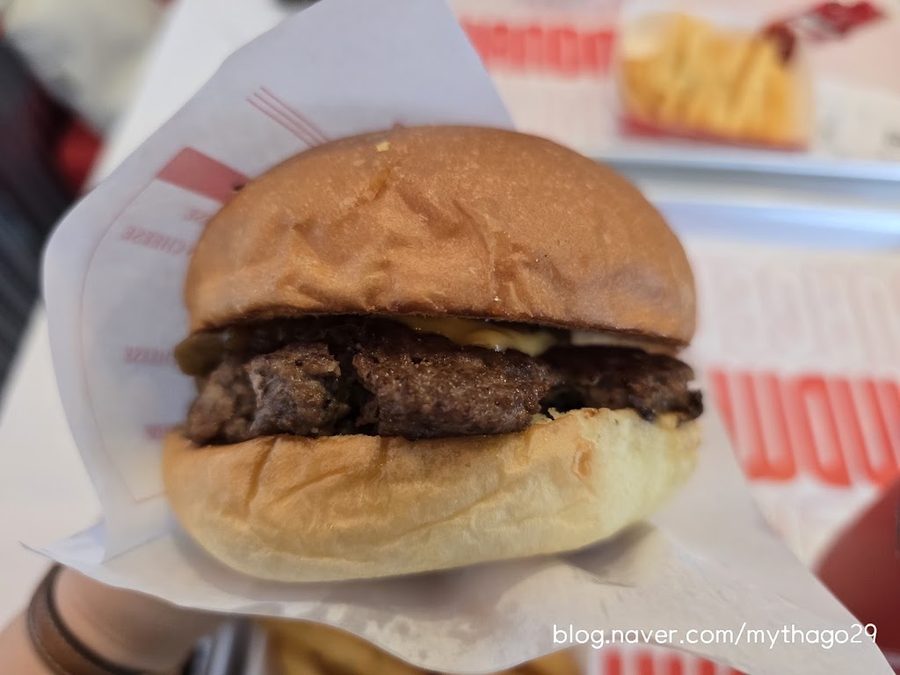 Wak Burger Seoul National University Station