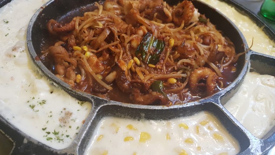 총각쭈꾸미와매운갈비찜