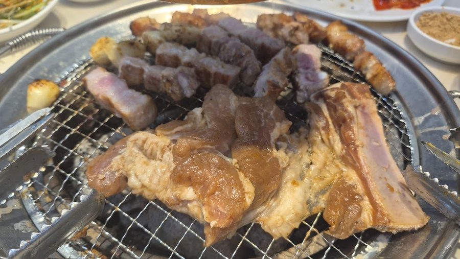 명륜진사갈비 청주 용암점