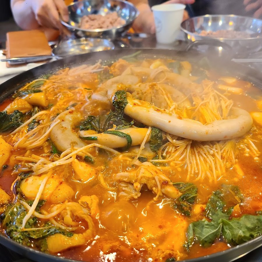 77년생곱돌이전골식당