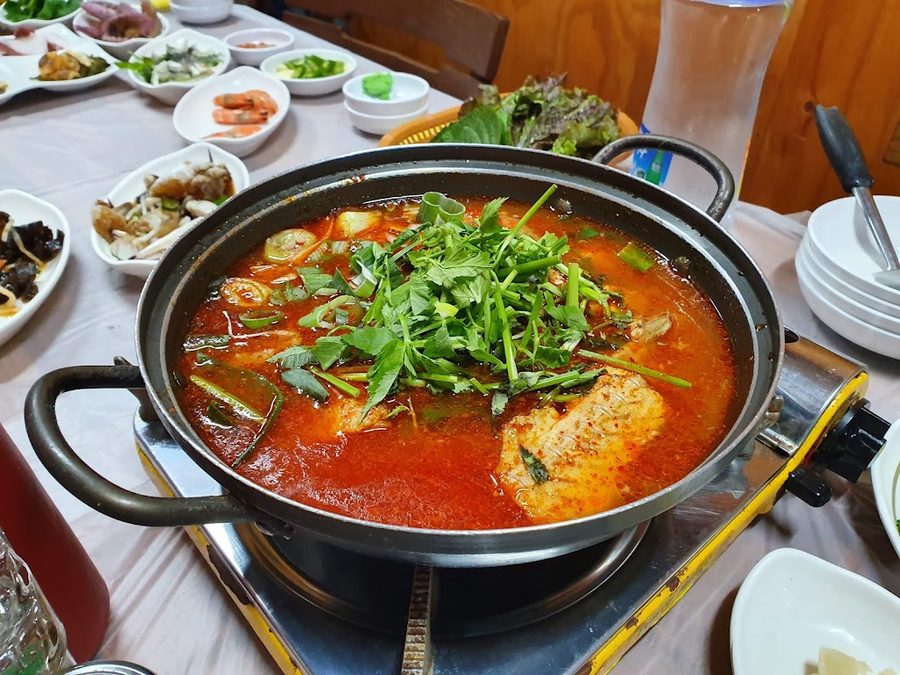 Tongyeong Natural Raw fish Town