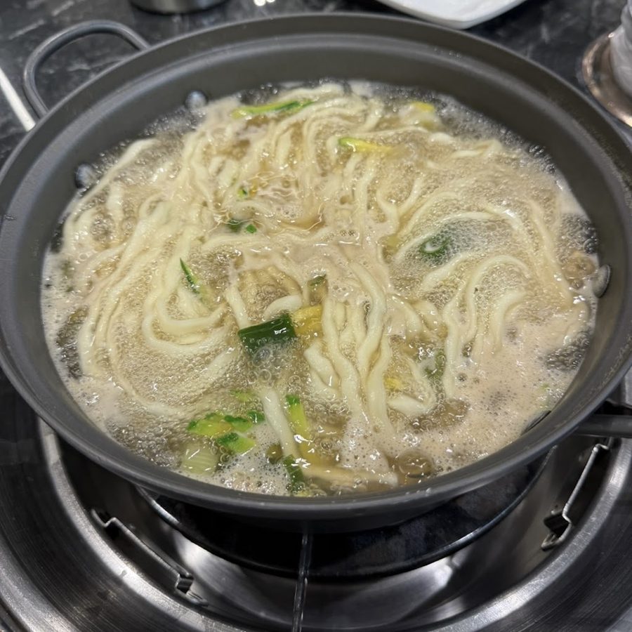 今天也要菜包肉刀削麵 錦湖店