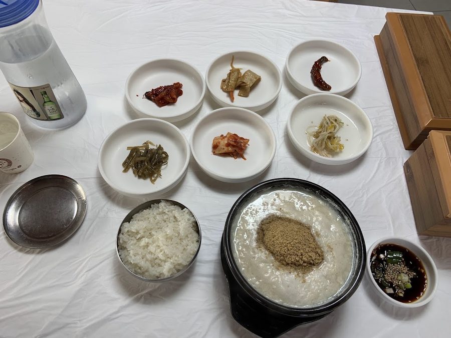일출식당