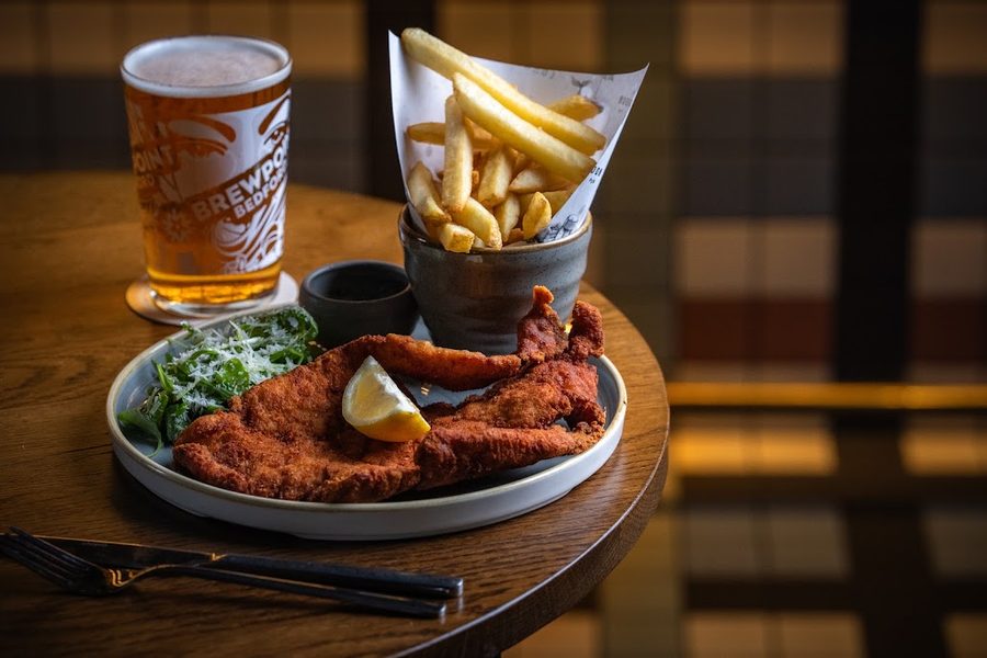 The London Pub