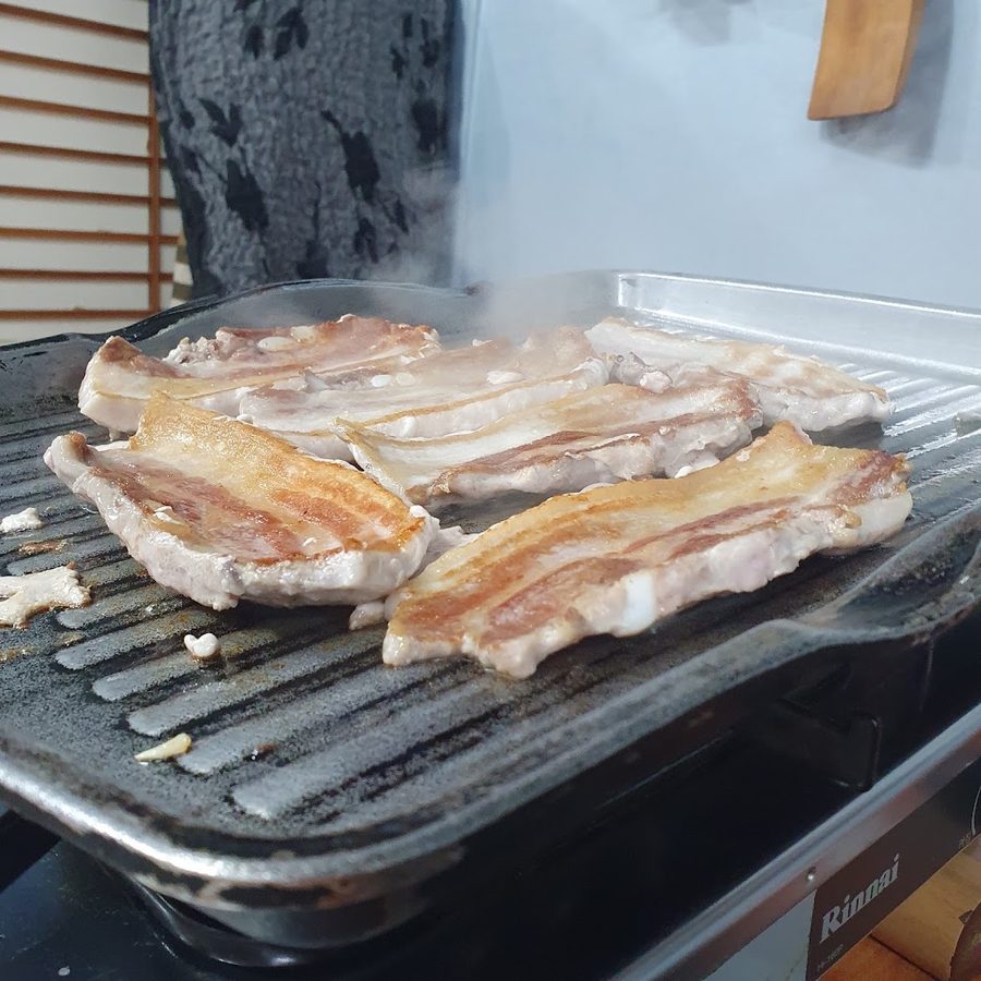 Gudeuldol Samgyeopsal