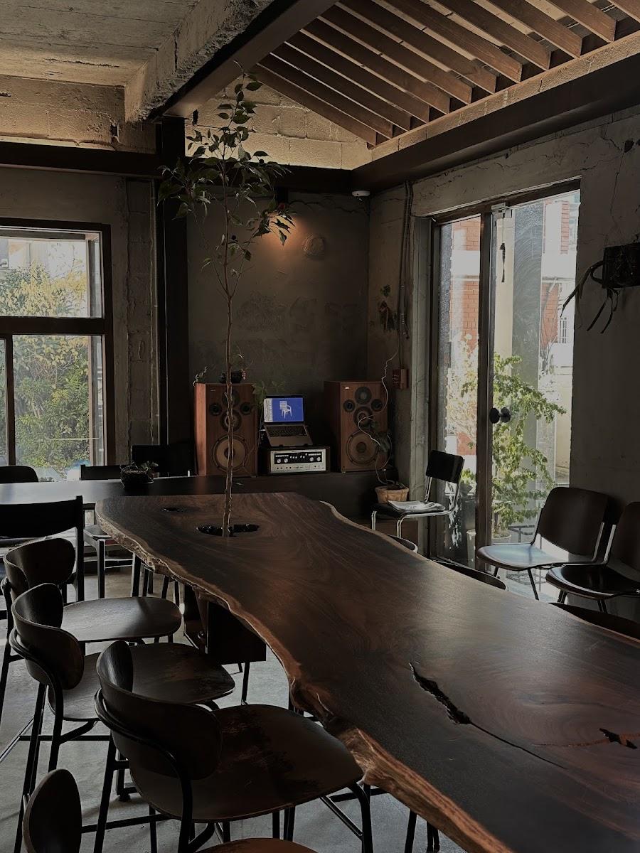 Cafe Ipeul