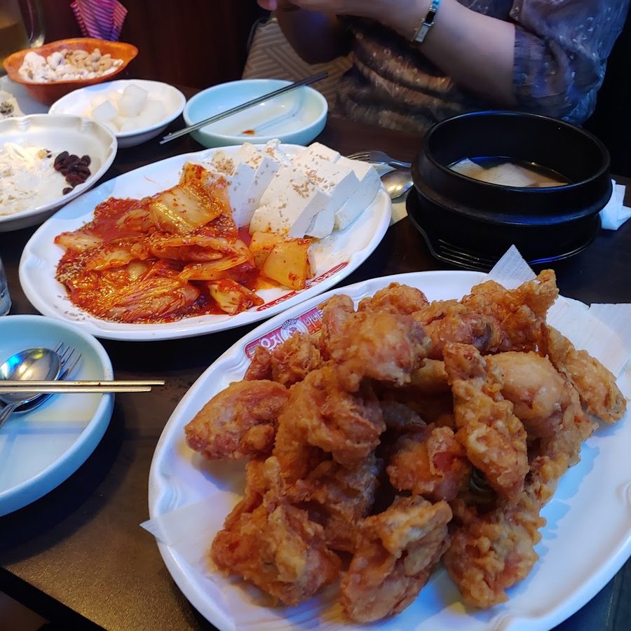 延新Smile炸雞啤酒店