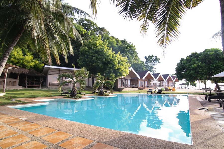 Cebu Club Fort Med Resort