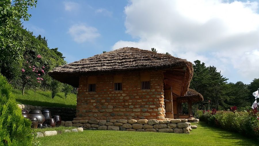 Choi Je-Woo Memorial Site