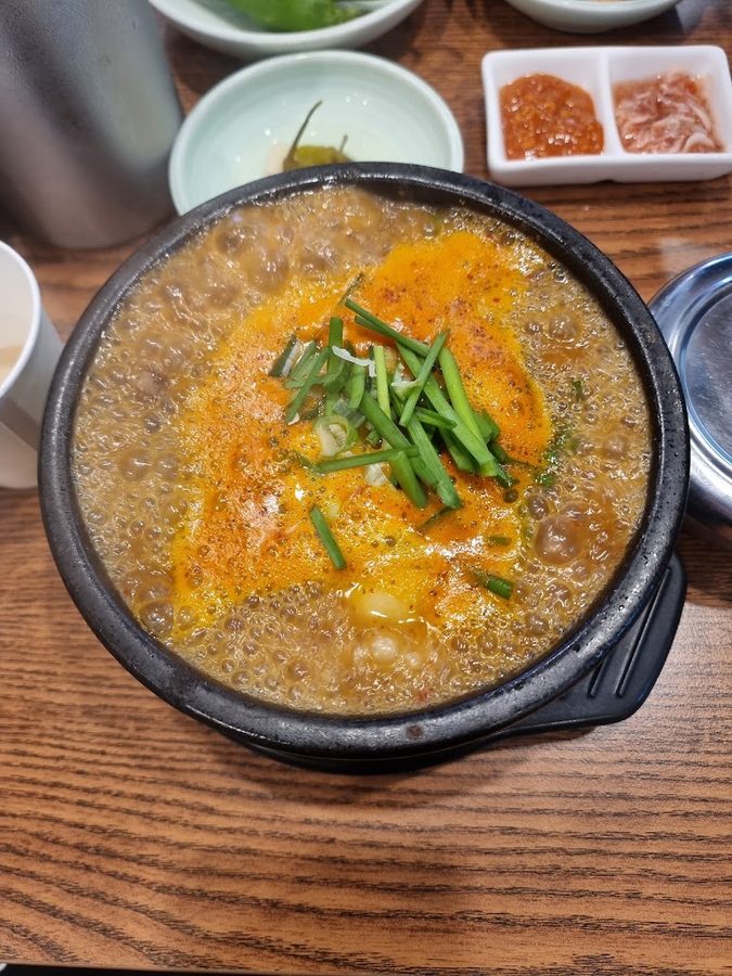 南門阿爸伊王血腸湯