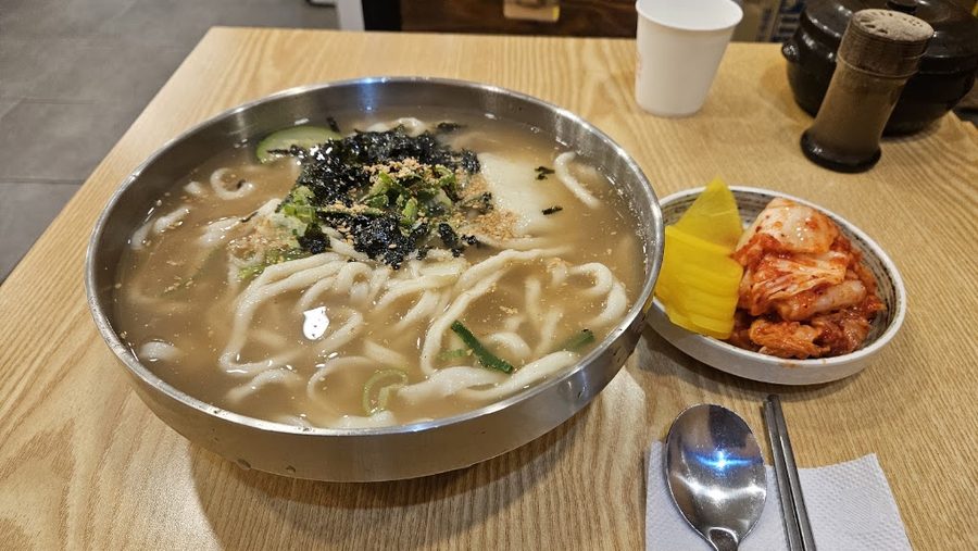 도깨비칼국수 대조시장직영점
