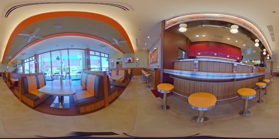 A&W マリンタウンあがり浜店