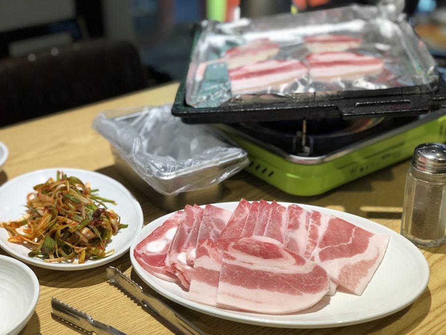 ナリ食堂