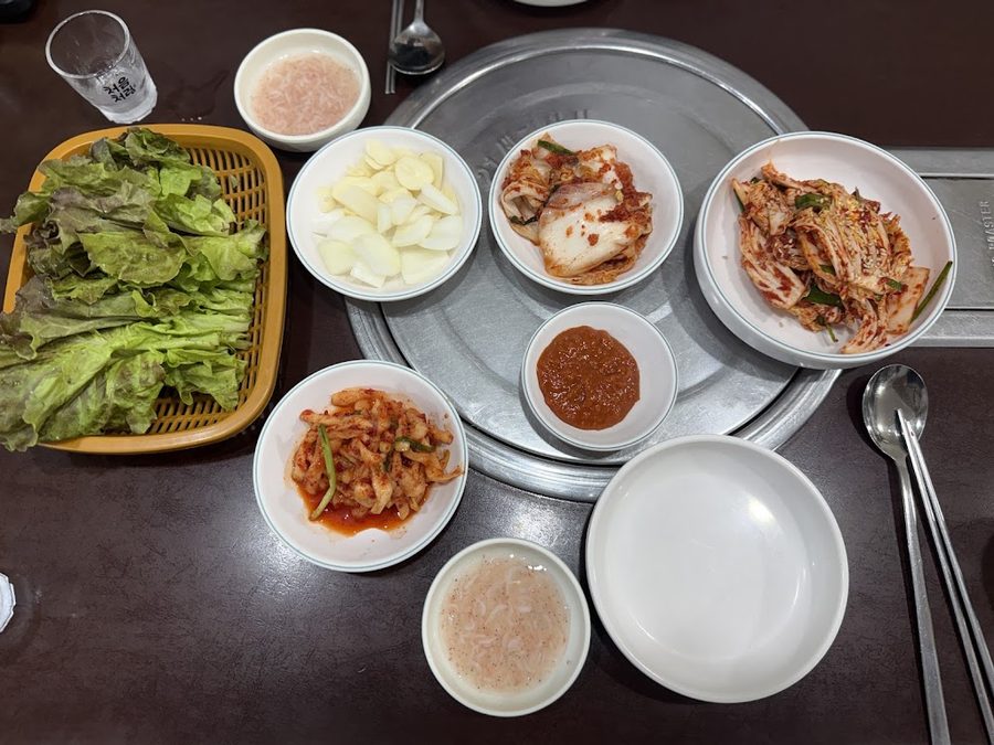 Yeongyang Jokbal Old Sundae Guk