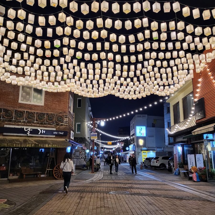Haenggung Street 행궁길