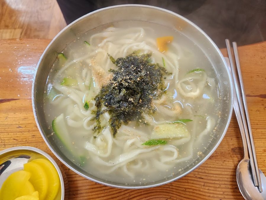 市場手刀削麵 凰城店