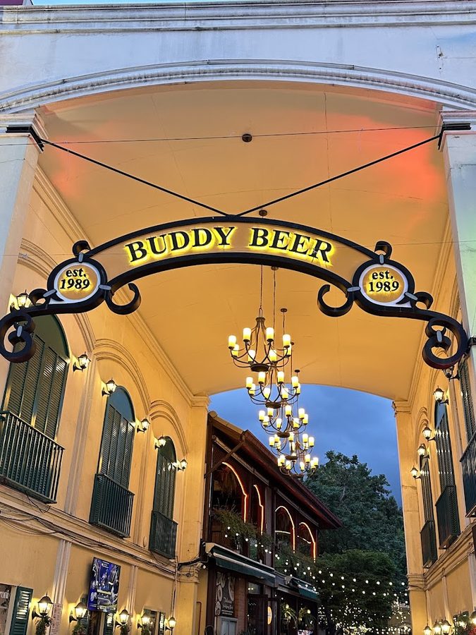 Buddy Beer Wine Bar & Grill
