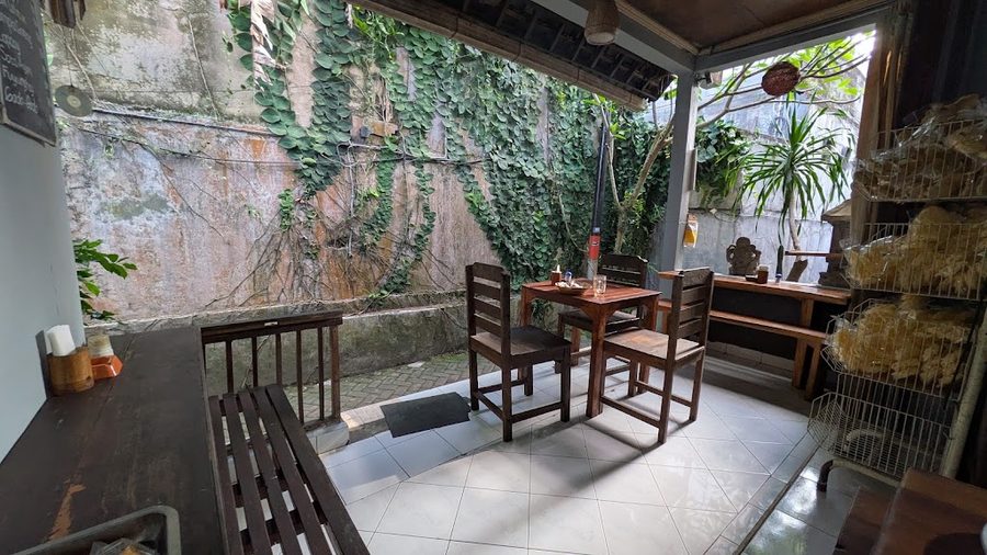 Warung Lokal