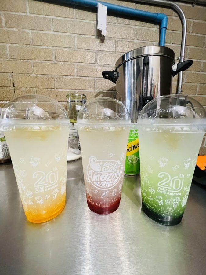 Café Amazon สาขา 2394 ปากซอยรามบุตรี ริมถนนจักรพงศ์